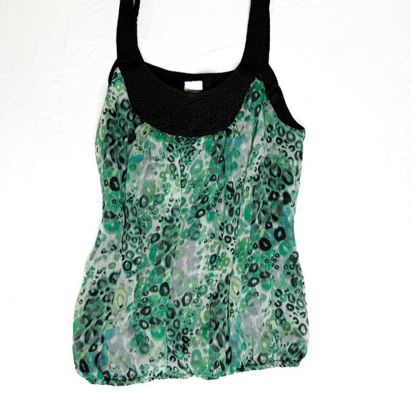 Green and black tank top - Picture 1 of 8